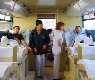 Los trabajadores de extracción de sangre de Cruz Roja piden un convenio “justo”