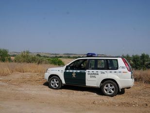 Se hacen pasar por guardias civiles y asaltan a dos joyeros en la A-6