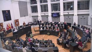 Coches, fincas, pisos y hasta un barco, entre los bienes de la corporación municipal de Cibeles