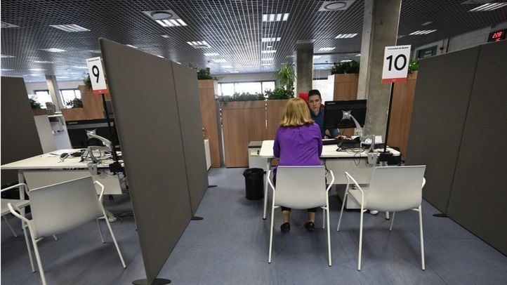 Oficina de empleo Santa Eugenia, en Vallecas