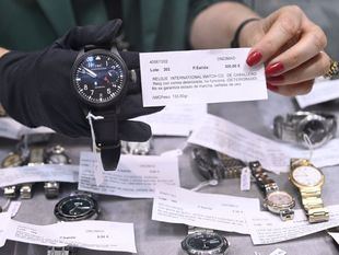 La subasta de objetos perdidos reporta a la Tesorería municipal más de 82.000 euros