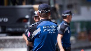 Detenido un hombre tras agredir y robar a su pareja en el distrito de Latina