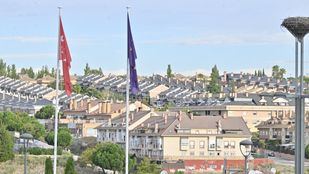 El PP pacta con Vecinos por Arroyomolinos y Vox se queda fuera del tripartito de Gobierno