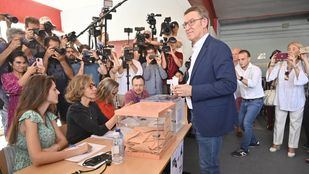 Los candidatos votan por "un Gobierno sólido y fuerte"