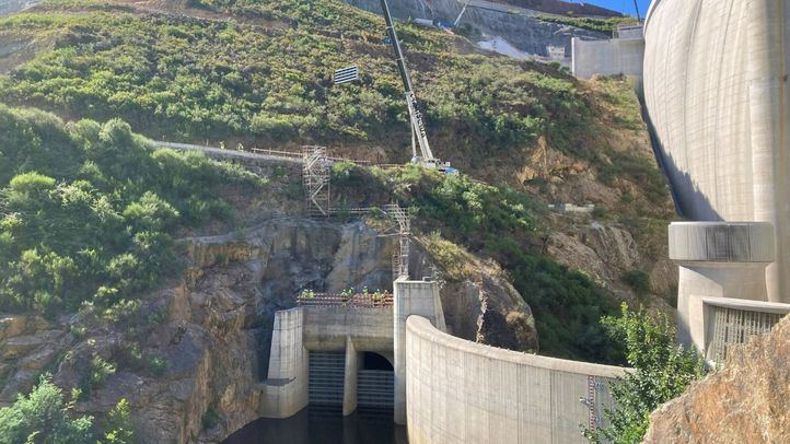 Cierre del desvío del río Alto Támega