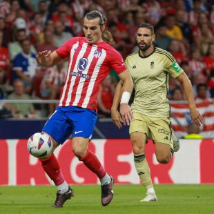 El Atlético de Madrid, líder tras vencer al Granada