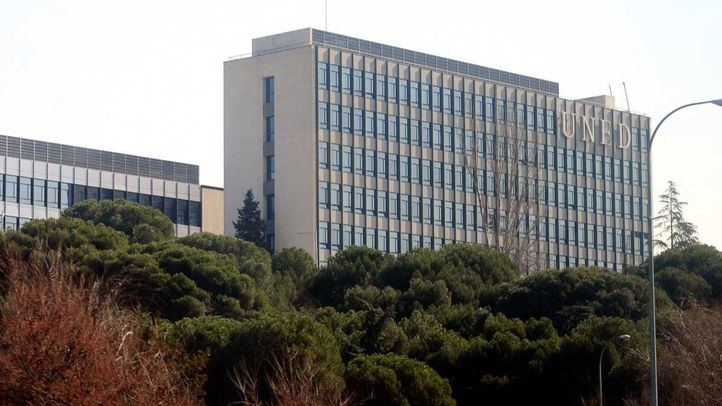 Edificio de la Universidad de Educación a Distancia (UNED)