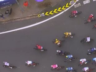 Ayuso denuncia el boicot de los independentistas a la Vuelta a España