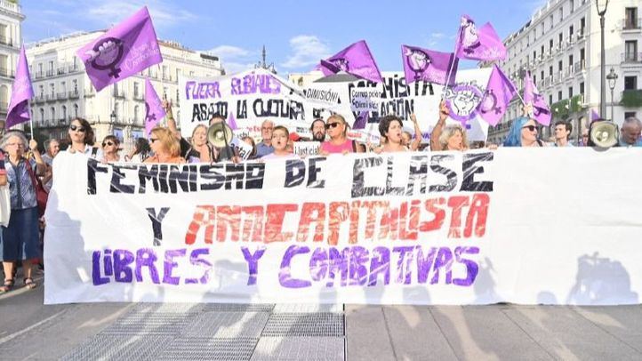 Estudiantes feministas convocan una manifestación contra Luis Rubiales por el beso en la boca a la jugadora Jenni Hermoso en la final del Mundial