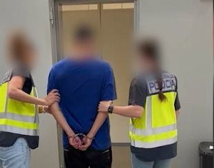Detenido en Barajas un 'Latin King' fugado tras agredir a un 'Ñeta'