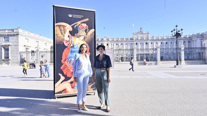 Reyes Maroto tras la reunión con la presidente de Patrimonio Nacional en su visita a la Galería de las Colecciones Reales.