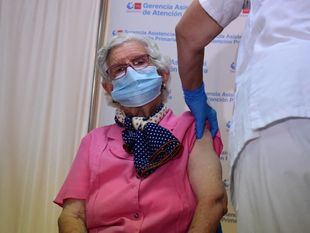 Sanidad adelanta a finales de septiembre la vacunación contra covid y gripe