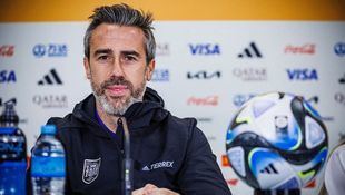 Jorge Vilda, imputado por el beso de Rubiales a Hermoso