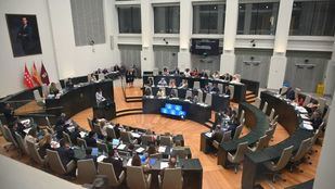 Almeida impulsa una reforma de la Ley de Capitalidad con el apoyo de la oposición