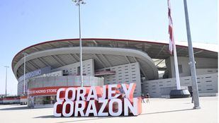 Detenidos seis hinchas del Feyenoord por disturbios en la zona VIP del Metropolitano