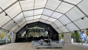 Carpa fiestas barrio del Pilar