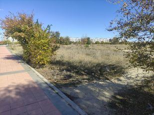 Anterior parcela cedida por el Ayuntamiento de Getafe para edificar el Instituto Los Molinos