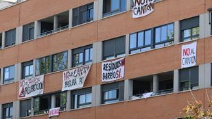 Protestas de los vecinos de Montecarmelo contra la instalación de un cantón.