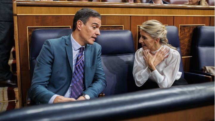 El presidente del Gobierno en funciones, Pedro Sánchez, y la vicepresidenta segunda en funciones, Yolanda Díaz