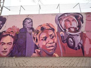 Mural feminista de Ciudad Lineal