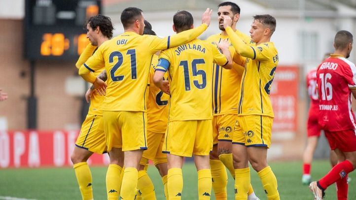 Javi Lara marca el 1-0