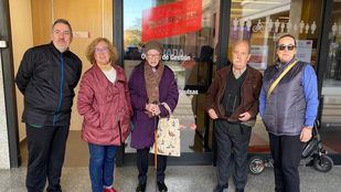 Bus lanzadera hasta el Centro de Salud Baviera: una petición vecinal que continúa sin respuesta