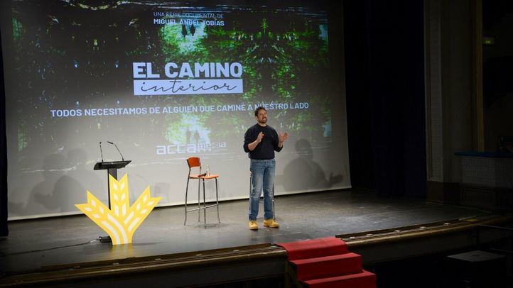 Miguel Ángel Tobías hablando sobre 'El Camino Interior'