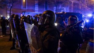 Dos periodistas, entre los detenidos en las protestas de anoche en Ferraz