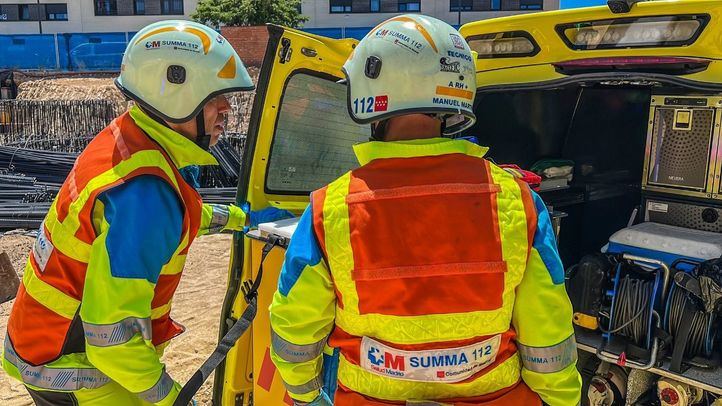 Agentes del SUMMA Emergencias Madrid