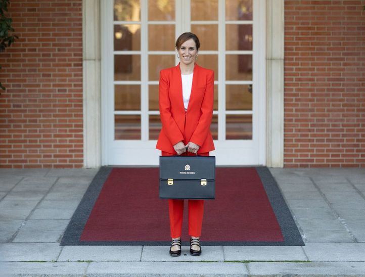 La ministra de Sanidad, Mónica García
