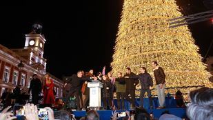 La Navidad ya brilla en Madrid: de las flores de Gran Vía al Belén 3D en Colón
