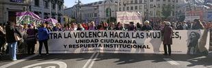 Dos manifestaciones gritan 'se acabó' a la violencia de género