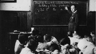 Madrid elimina el reconocimiento a un maestro fusilado por el franquismo