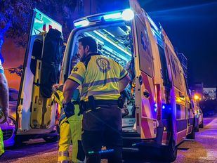 Una mujer, grave tras ser estrangulada por su pareja ante sus hijos