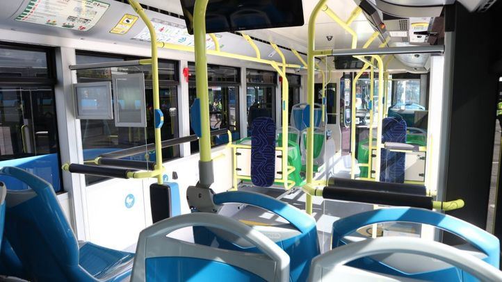 Interior de un autobús de la EMT
