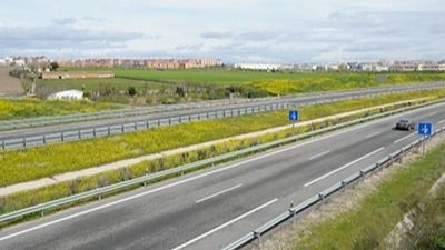 El Ayuntamiento pide el acceso gratuito a la R-5 hasta que se solvente el problema del socavón de la A-5