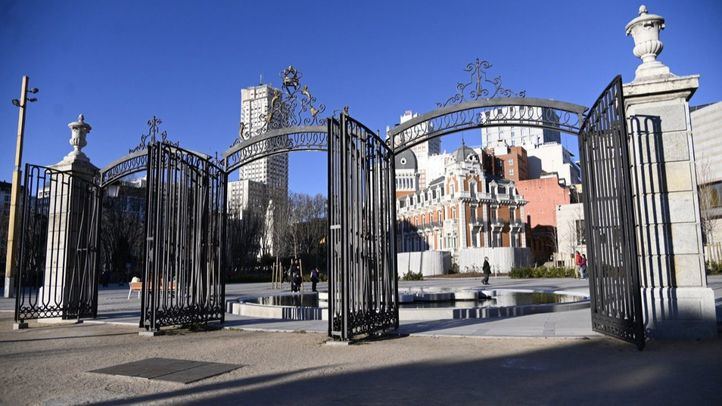 Entrada a los Jardines de Sabatini