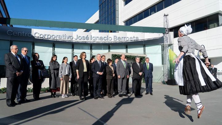 Iberdrola dedica en Bilbao su Centro Corporativo de Larraskitu a José Ignacio Berroeta