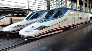 Los servicios de Alta Velocidad de Renfe que conectan Galicia con Madrid cumplen dos años