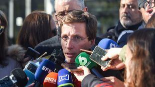 Almeida critica el "déficit de inversión" en Cercanías e invita a Puente a "resolver" este asunto