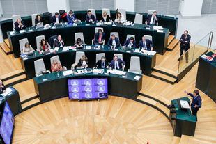 Mayoría absoluta y broncas en el Pleno del Ayuntamiento de Madrid