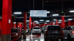 Plazas exclusivas en aparcamientos públicos de Centro para vehículos de reparto