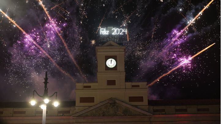La Puerta del Sol, durante las Campanadas
