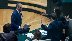 Cibeles reprueba y pide la dimisión de Ortega Smith con tensiones entre PP y Vox