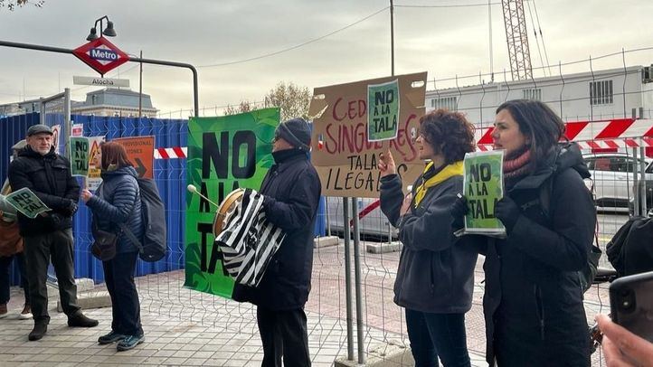 'No a la Tala' se concentra en Atocha y advierte que la tala de Atocha pone en peligro la delcaración de Patrimonio de la Humanidad. Madrid, a 9 de enero de 2024.