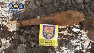 Hallan una granada y un proyectil de artillería de la Guerra Civil en Aravaca