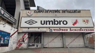 La afición del Rayo hierve ante la posible salida del estadio