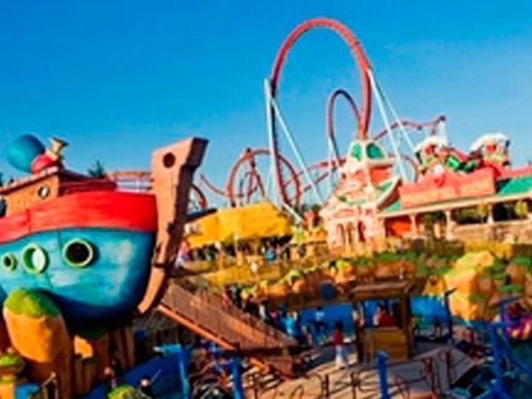 El viento provoca un accidente en una atracción de PortAventura con 14 heridos