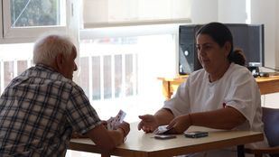 Orcasitas lucha por establecer la primera residencia de proximidad gestionada por los vecinos