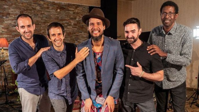 Ariel Brínguez regala los mejores 'Latidos' musicales con todo el sabor de Cuba